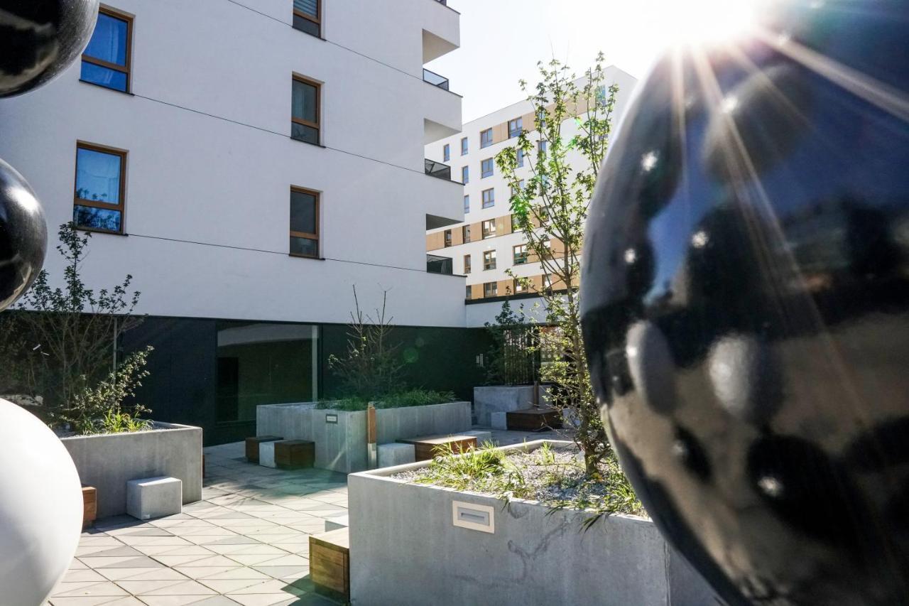 Vizzit Us Premium Apartments Varsovia Exterior foto