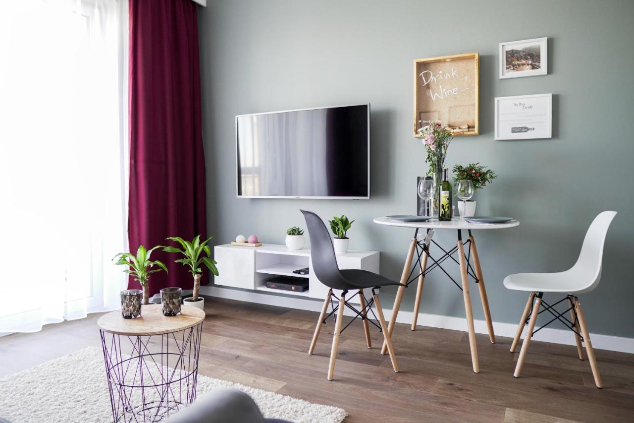 Vizzit Us Premium Apartments Varsovia Exterior foto